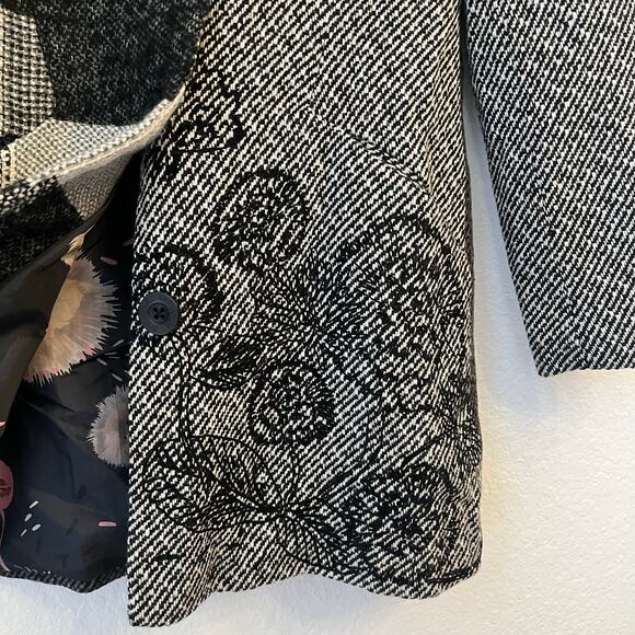 NWT Desigual Wool Blend Coat Womens 4 Tweed Embroidered Plaid Artsy Jacket Pea - Picture 4 of 16